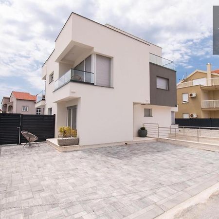 Villa Ljubas Srima Dış mekan fotoğraf